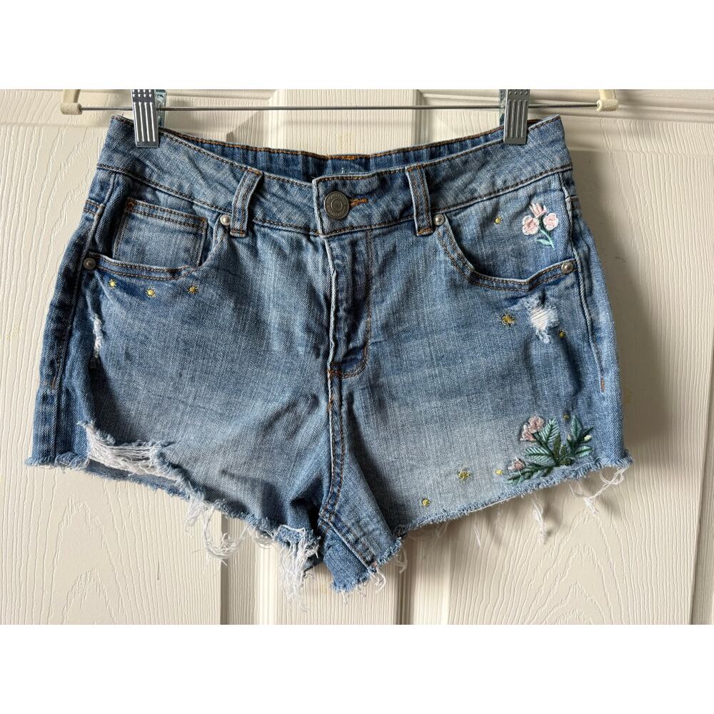Almost Famous Distressed‎ Embroidered Denim Cutoff Micro Short Shorts Size 9